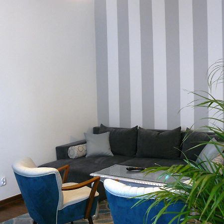 Апартаменти Apartament Chmielna Варшава Екстер'єр фото