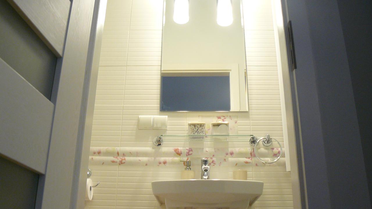 Апартаменти Apartament Chmielna Варшава Екстер'єр фото